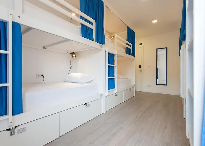 Be & Estefania Hostel