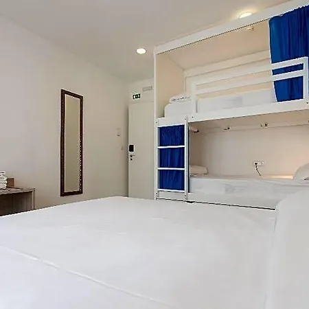 Be & Estefania Hostel Lisboa