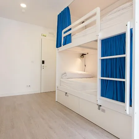 Be & Estefania Hostel