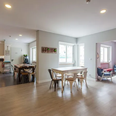 Be & Estefania بيت شباب *