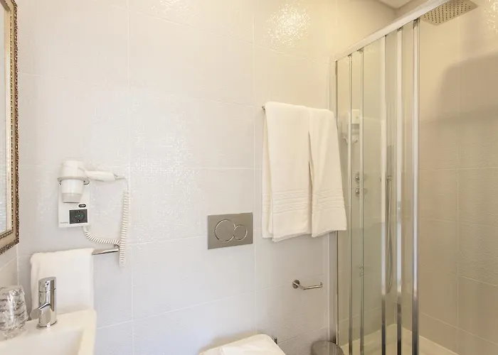 Be & Estefania Lizbona